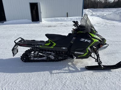 BOATZON | Arctic Cat® ZR 858 Sno Pro 137125 Push Button  Sport Gauge 2026