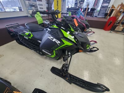 BOATZON | Arctic Cat® ZR 858 WITH ATAC 137 2026 BOATZON | Arctic Cat® ZR 858 WITH ATAC 137 2026
