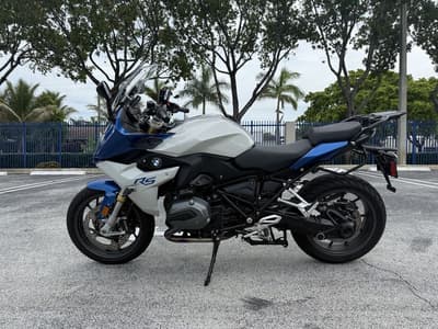 BOATZON | BMW R 1200 RS Lupin Blue  Light Grey Metallic 2016