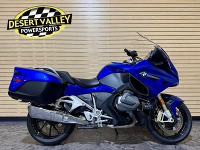 BOATZON | BMW R 1250 RT Racing Blue Metallic 2022