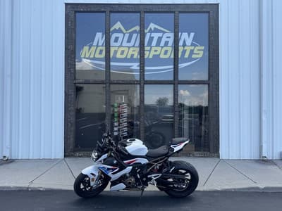 BOATZON | BMW S 1000 R Light WhiteM Motorsport 2024 BOATZON | BMW S 1000 R Light WhiteM Motorsport 2024
