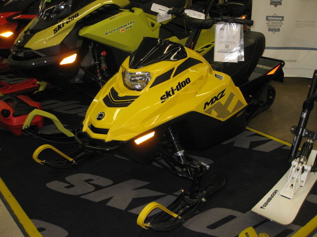 New Ski-Doo MXZ 200 2025 for sale in Indian River, Michigan