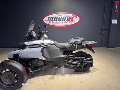 BOATZON | Can-Am® Canyon 2025