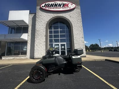 BOATZON | Can-Am® Canyon Redrock 2025