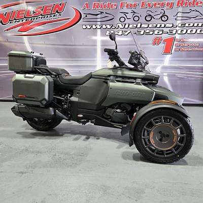 BOATZON | Can-Am® Canyon Redrock 2025