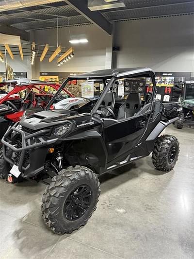 BOATZON | Can-Am® Commander XT 1000R 2025