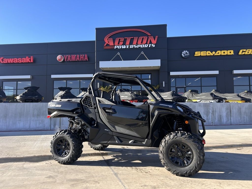 2026 Can-Am Commander XT 1000R - Sold Boat