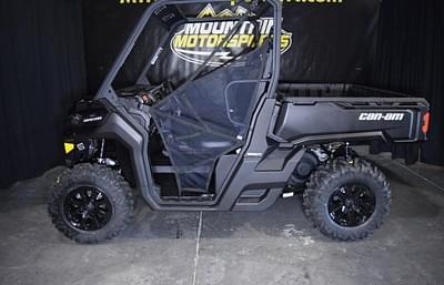 BOATZON | Can-Am® Defender DPS HD8 Triple Black 2021