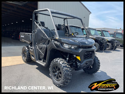 BOATZON | Can-Am® Defender DPS HD9 Stealth Black 2026