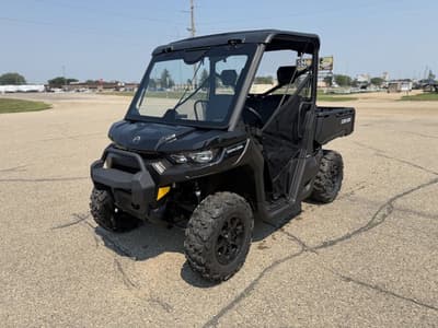 BOATZON | Can-Am® Defender DPS HD9 Stealth Black 2026