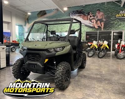 BOATZON | Can-Am® Defender HD8 2021