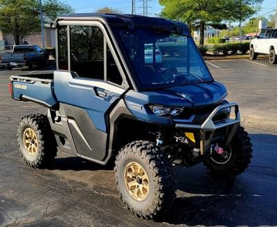 BOATZON | Can-Am® Defender Limited HD10 2025