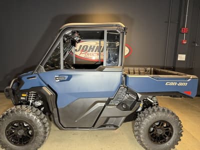 BOATZON | Can-Am® Defender Limited HD11 2026