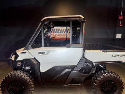 BOATZON | Can-Am® Defender Limited HD11 2026