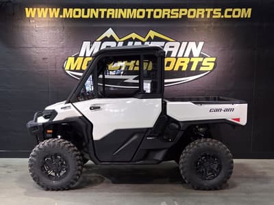BOATZON | Can-Am® Defender Limited HD11 2026