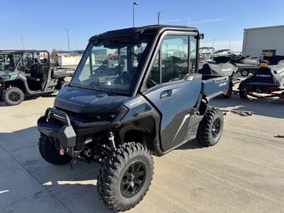 BOATZON | Can-Am® Defender XT CAB HD11 2026