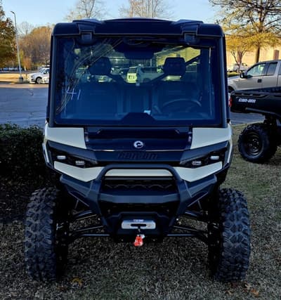 BOATZON | Can-Am® Defender Limited HD11 Desert Tan Carbon Black 2026 BOATZON | Can-Am® Defender Limited HD11 Desert Tan Carbon Black 2026