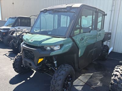 BOATZON | Can-Am® Defender MAX DPS CAB HD10 2026