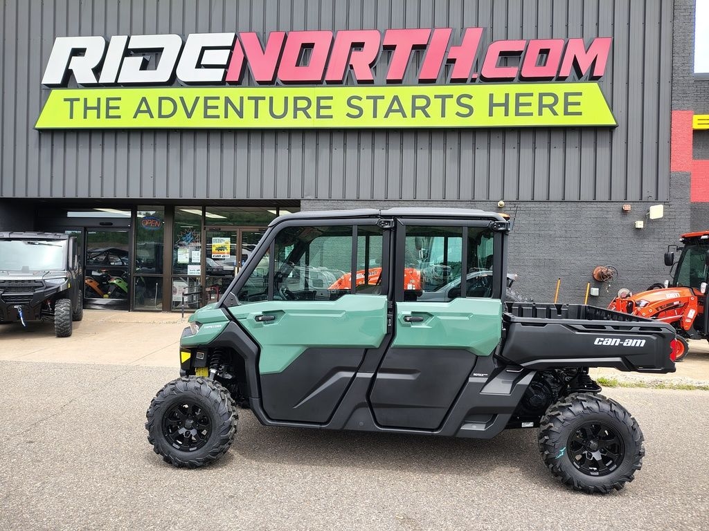 2026 Can-Am® Defender MAX DPS CAB HD10 - Sold Boat