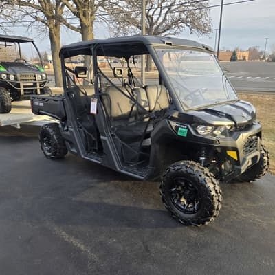 BOATZON | Can-Am® Defender MAX DPS HD9 Stealth Black 2025