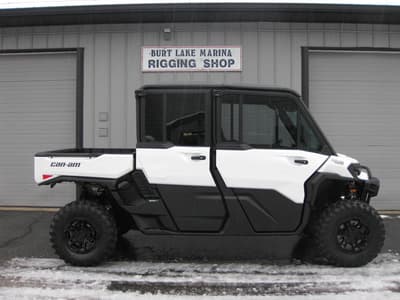 BOATZON | Can-Am® Defender MAX Limited HD11 2026