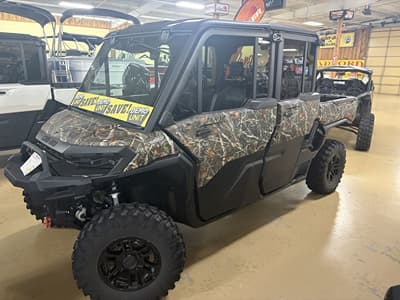 BOATZON | Can-Am® DMAX HD11 CAB LTD 2026