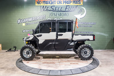BOATZON | Can-Am® Defender MAX Lone Star Cab HD10 2025