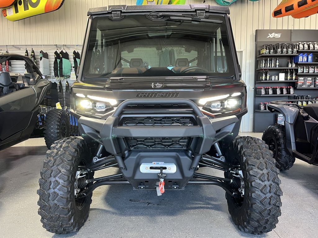 2026 Can-Am® Defender MAX LONE STAR CAB HD11 - Sold Boat