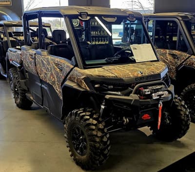 BOATZON | Can-Am® Defender X mr HD11 with halfdoors Dark Wildland Camo 2026 BOATZON | Can-Am® Defender X mr HD11 with halfdoors Dark Wildland Camo 2026