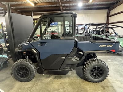 BOATZON | Can-Am® Defender XT CAB HD11 2026