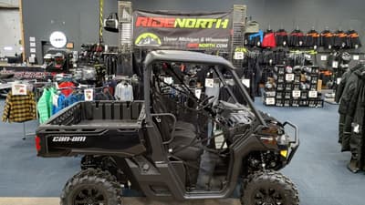 BOATZON | Can-Am® Defender XT HD10 2024