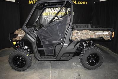 BOATZON | Can-Am® Defender XT HD10 Mossy Oak BreakUp Country Camo 2021
