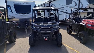 BOATZON | Can-Am® Defender XT HD9 2025