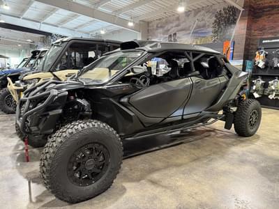BOATZON | Can-Am® Maverick R Max X RS 2025