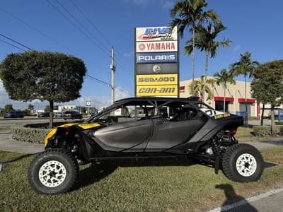 BOATZON | Can-Am® Maverick R Max X RS With SmartShox 2025 BOATZON | Can-Am® Maverick R Max X RS With SmartShox 2025