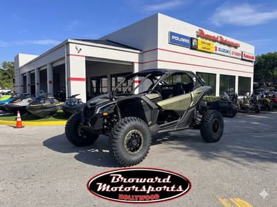 BOATZON | Can-Am® Maverick R X rc with SmartShox 2026