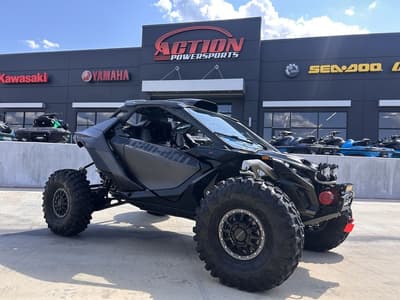 BOATZON | Can-Am® Maverick R X RS Triple Black 2024
