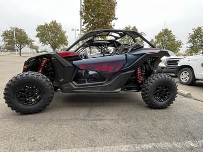 BOATZON | Can-Am® Maverick X3 DS Turbo RR Dusty Navy 2026 BOATZON | Can-Am® Maverick X3 DS Turbo RR Dusty Navy 2026
