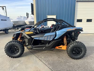 BOATZON | Can-Am® Maverick X3 DS Turbo Scandi Blue Orange Crush 2026 BOATZON | Can-Am® Maverick X3 DS Turbo Scandi Blue Orange Crush 2026