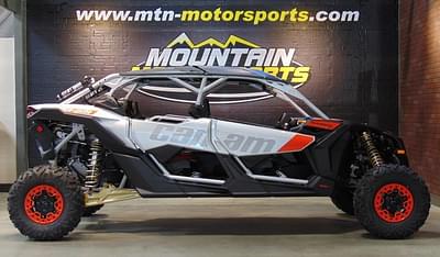 BOATZON | Can-Am® Maverick X3 MAX X rs Turbo RR Gold Black  CanAm Red 2020