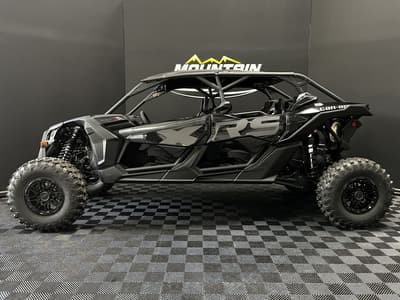 BOATZON | Can-Am® Maverick X3 Max X RS Turbo RR Triple Black45 in 2026