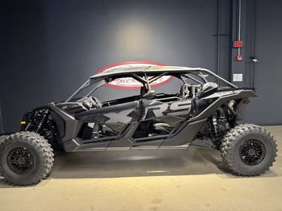 BOATZON | Can-Am® Maverick X3 Max X RS Turbo RR With SmartShox Triple Black 2025