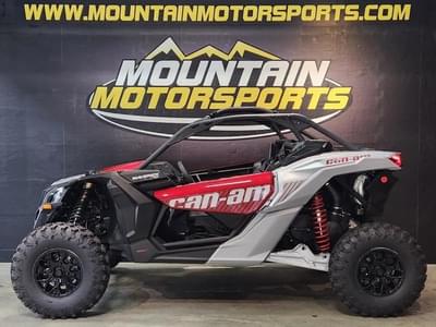 BOATZON | Can-Am® Maverick X3 RS Turbo Fiery Red  Hyper Silver 2025