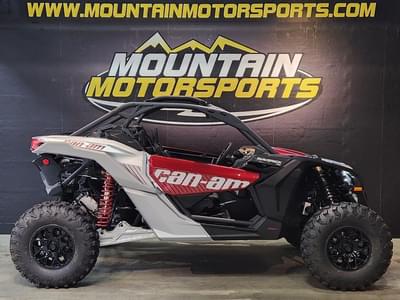 BOATZON | Can-Am® Maverick X3 RS Turbo Fiery Red  Hyper Silver 2025