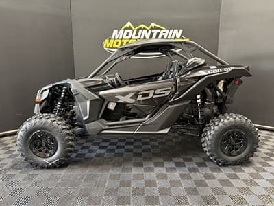 BOATZON | Can-Am® Maverick X3 X ds 2027