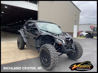 BOATZON | Can-Am® Maverick X3 X ds Turbo RR Triple Black 2025