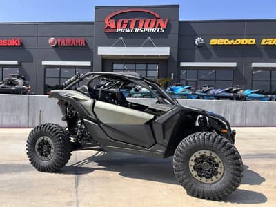 BOATZON | Can-Am® Maverick X3 X rc Turbo RR 72 2026