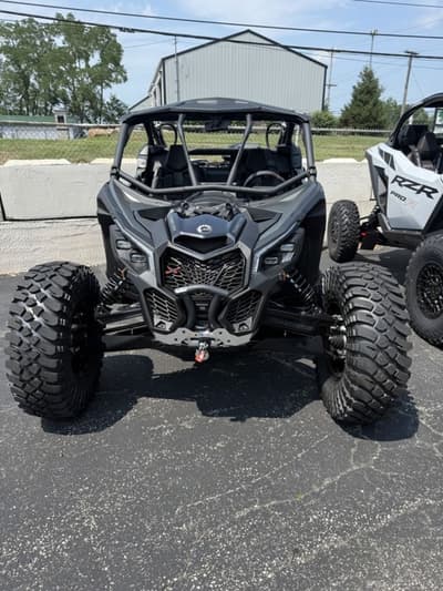 BOATZON | Can-Am® Maverick X3 X rc Turbo RR 72 2026