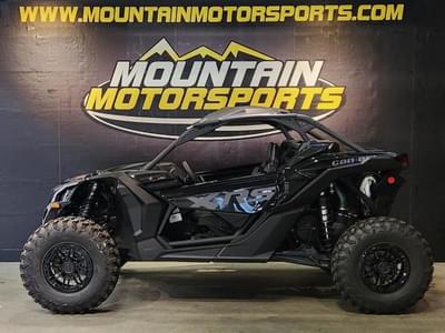 BOATZON | Can-Am® Maverick X3 X rs Turbo RR Triple Black 2025