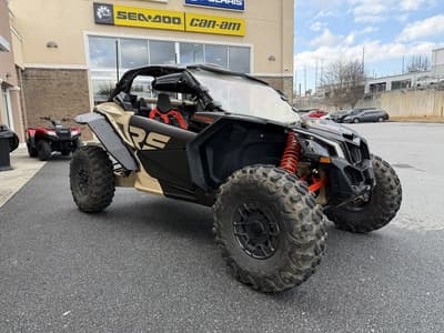 BOATZON | Can-Am® Maverick X3 X rs Turbo RR With SmartShox Desert Tan  Carbon Black  Magma 2023